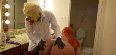 BBW Slut Charlie Gets Aquainted With Gibby The Clowns Fat Cock After Her Boyfriends Leaves Hotel Room - inxxx.com