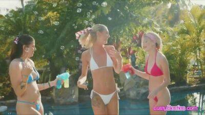 POV fucking three beautiful bikini chicks - sunporno.com