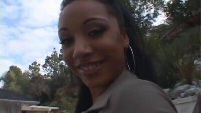 Real African - The black whore loves getting cum on her face - sunporno.com