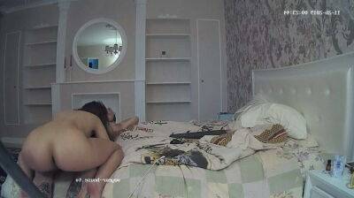 Sex in the room - sunporno.com - Russia