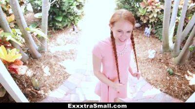 Pocket sized beautiful teen gets stuck with hard fucked - sunporno.com