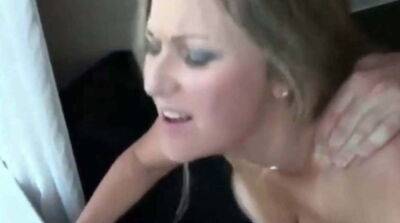 AMATEUR HOUSEWIFE AT A HOTEL PARTY - sunporno.com - Britain