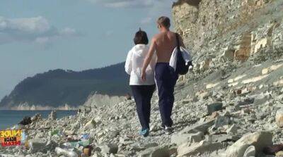 Russian couples sex at the real really hot beach - sunporno.com - Russia