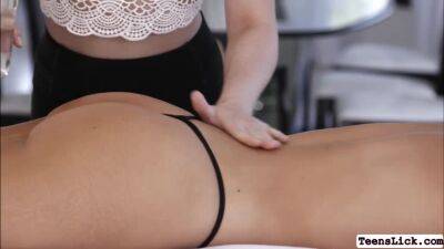 Brunette masseuse licks the pussy of her horny customer - pornoxo.com