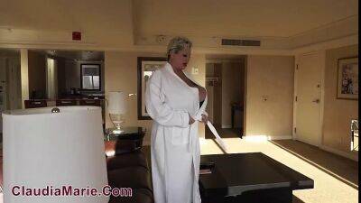 Fuck Pussy Porn Pretty MILF Blonde With Amazing Boobs Sucks A Throbbing Shaft, Masseuse - sunporno.com