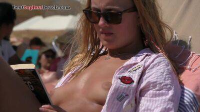 Amazing women Topless Beach Voyeur Public Nude - pornoxo.com