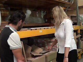Tall blonde mature analyzed in the warehouse - pornoxo.com