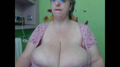 BBW with MONSTER tits and HIGE clit - sunporno.com