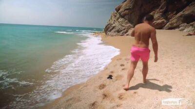 Elite porno VAULT -Portuguese babe Noe Milk in beach allurement and Xxx tutorial - sunporno.com - Portugal