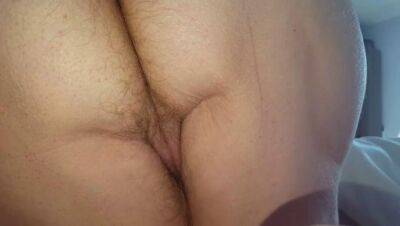 My wife doesnt like to shave her pussy and I love how her hairy pussy looks - sunporno.com