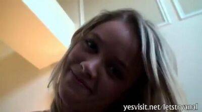 Pretty teen gf first time anal action on homemade sextape - sunporno.com