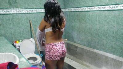 while I was taking a shower my stepbrother enters and fucks my pussy and ass - sunporno.com - India - Venezuela